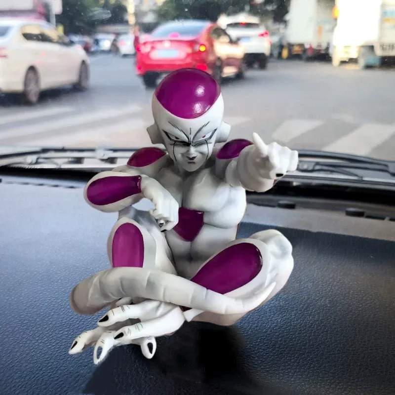 Anime Villain Sitting Frieza F - đánh giá và giá Model Kit Frieza