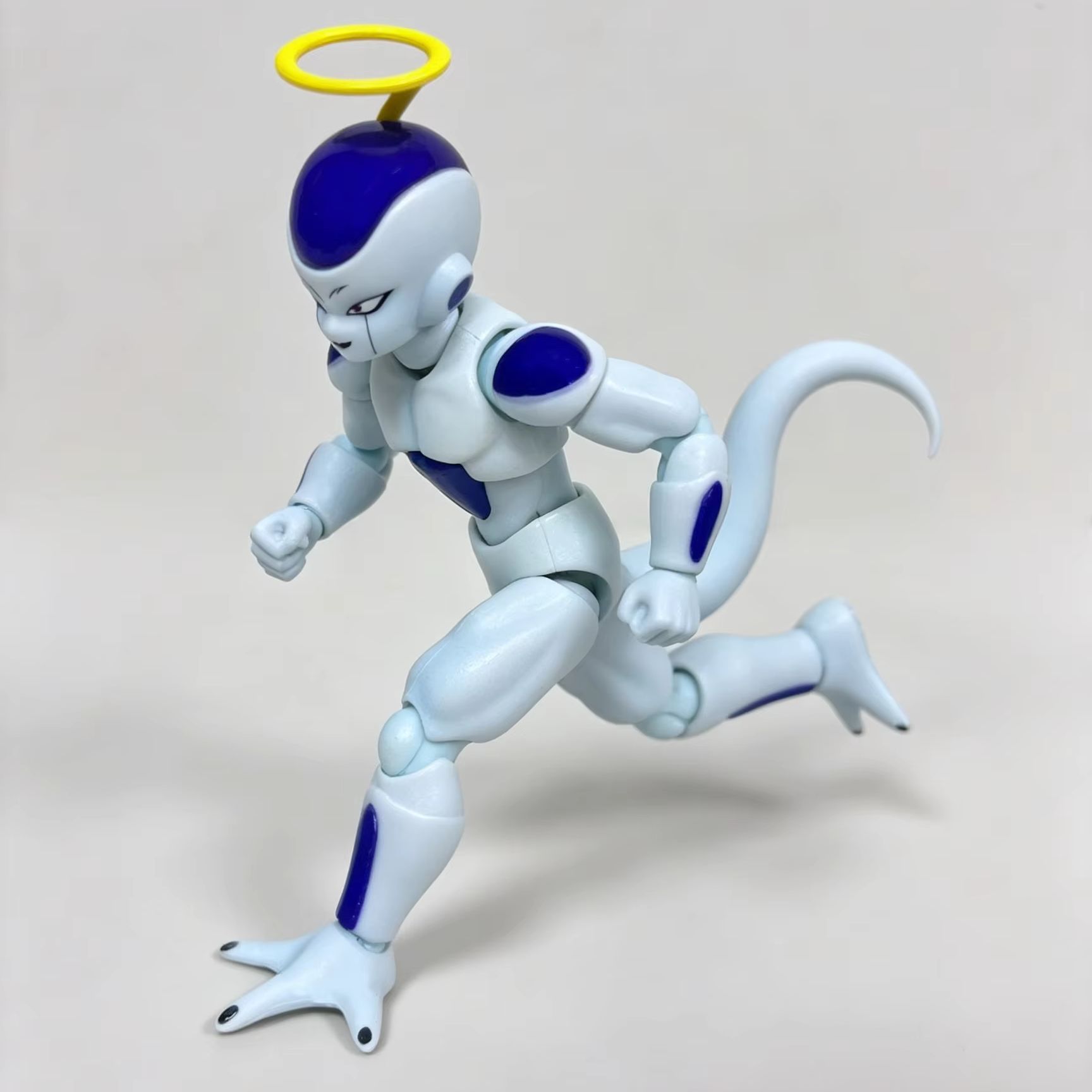Bandai SHF Dragon Ball Frieza  - đánh giá và giá Model Kit Frieza