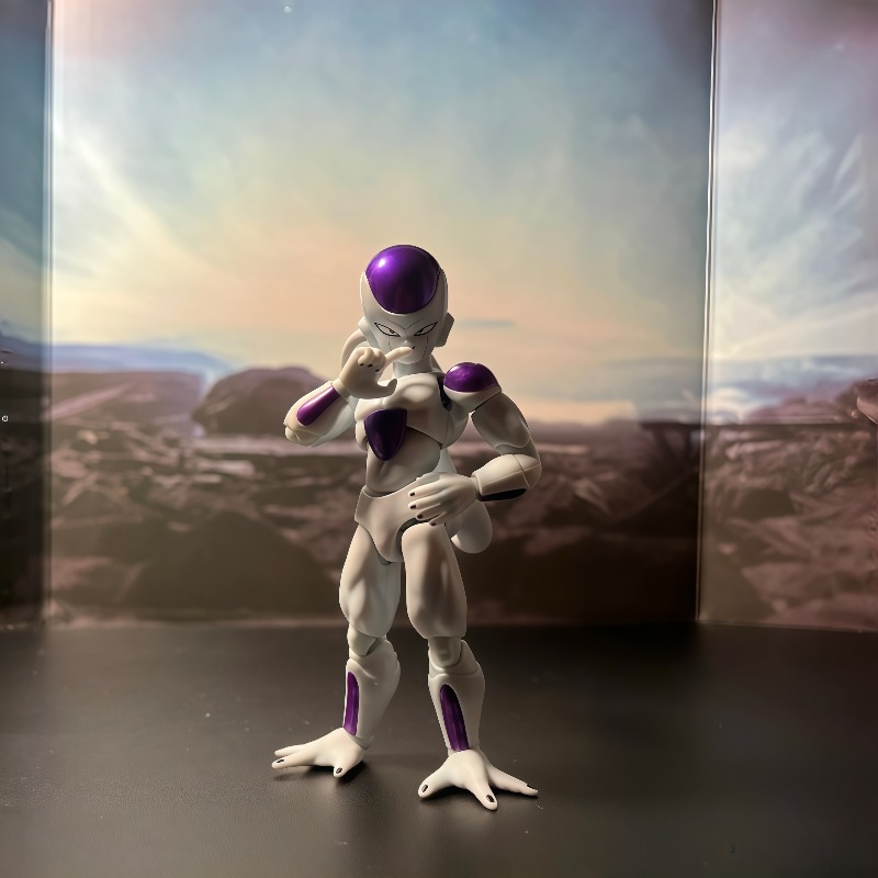 Original Bandai S.H.Figuarts D - đánh giá và giá Model Kit Frieza