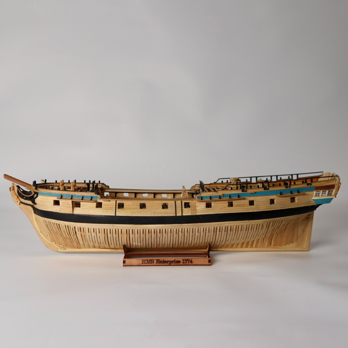 1/96 Simulation Enterprise Sai - đánh giá và giá Model Kit Yacht