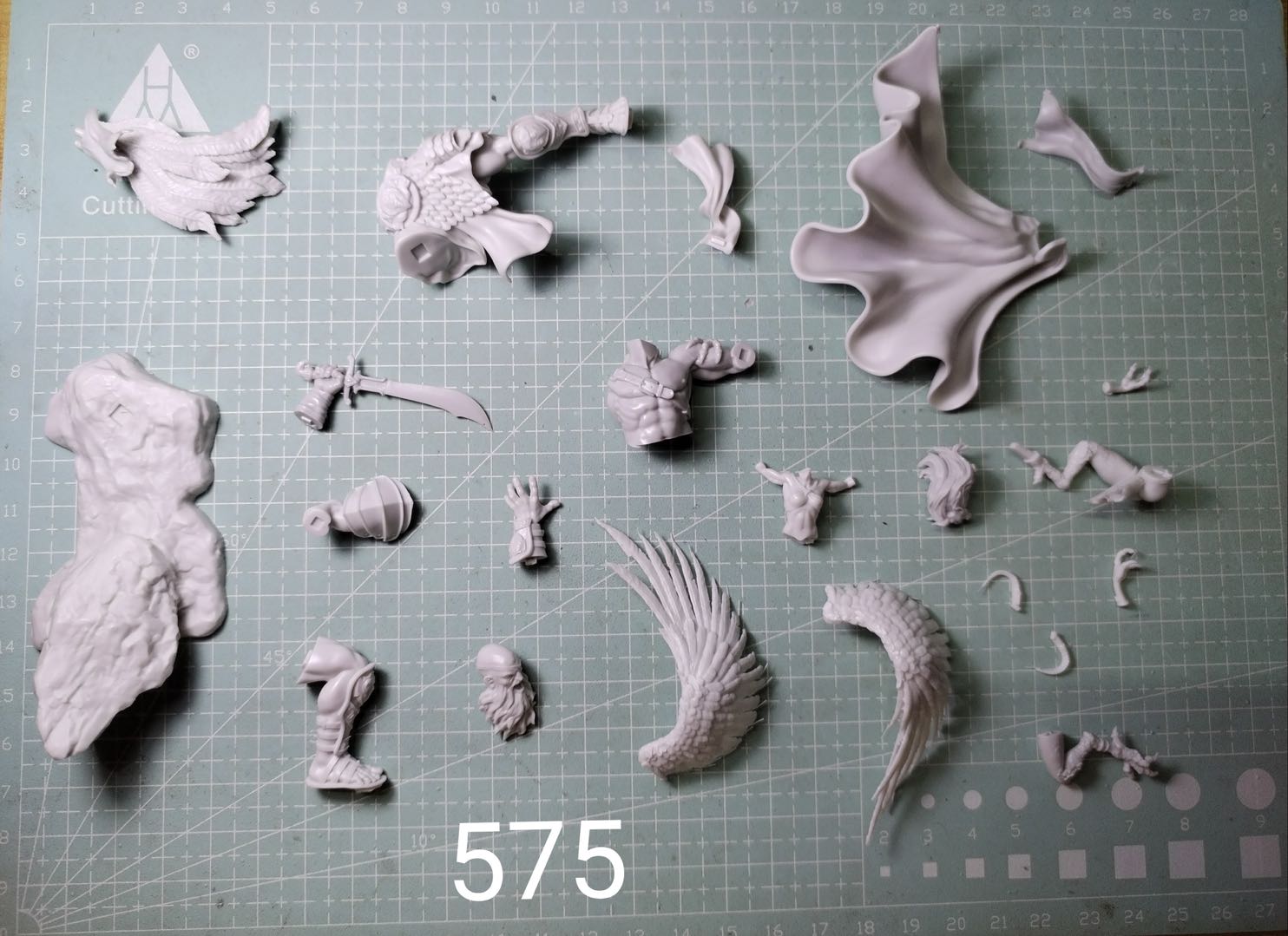 1/24 75mm Resin Figure Model K - đánh giá và giá Model Kit Vs Figure